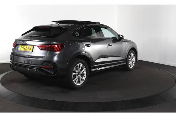 Audi Q3 45 e S Edition TFSI 266pk 2022 (Origineel-NL), P-122-PB
