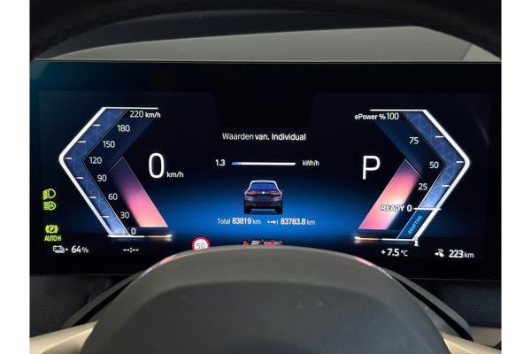 BMW iX xDrive40 Executive 77 kWh 326pk 2022 (Origineel-NL), P-510-KJ