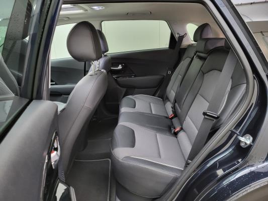 Kia Niro e- DynamicPlusLine 64 kWh 204pk 2021 (Origineel-NL), L-781-DV