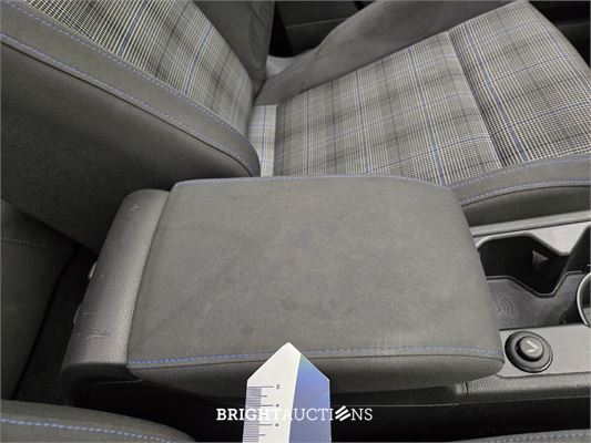 Volkswagen Golf eHybrid GTE 1.4 258pk 2022, GFT-57-H
