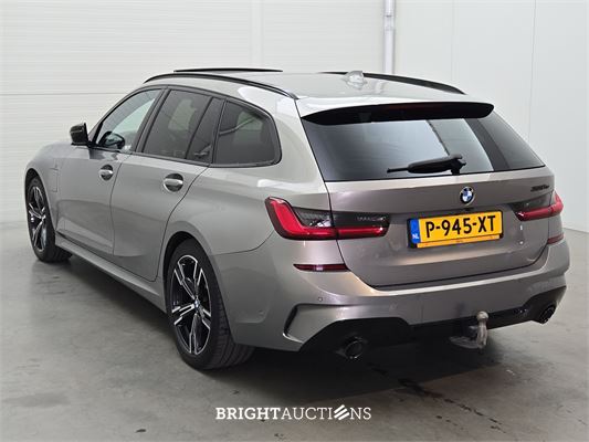 BMW 330e 3-serie Touring High Executive 296pk 2021 3-Serie, P-945-XT