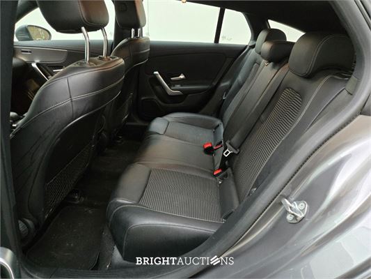 Mercedes-Benz CLA220 Shooting Brake Advantage 191pk 2021 (Origineel-NL) CLA-Klasse, K-983-BP