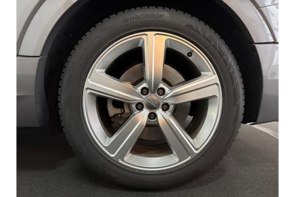 Audi e-tron 50 Launch edition plus Quattro 71 kWh 313pk 2020 (Origineel-NL), J-383-NL