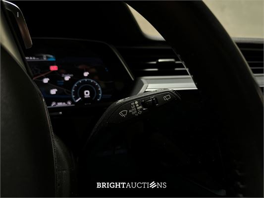 Audi e-tron 50 quattro edition 71 kWh 313pk 2020 (Origineel-NL + 1e eigenaar), J-948-HF