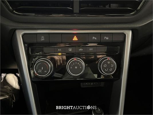 Volkswagen T-Roc Life 1.5 TSI 150pk 2022 (Origineel-NL), P-419-LS