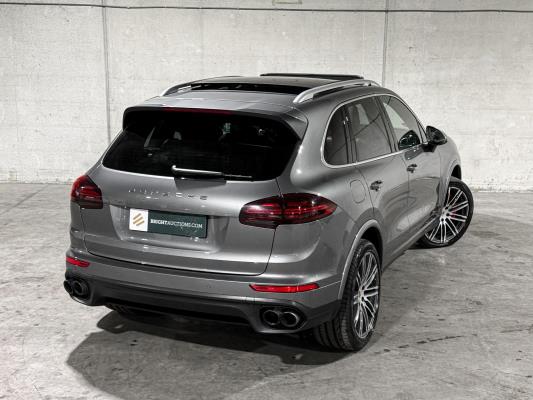 Porsche Cayenne Turbo 4.8 V8 520pk 2017 Sport-Chrono