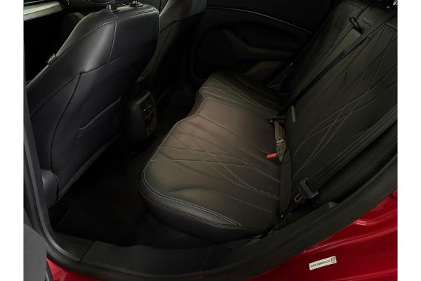 Ford Mustang RWD 75 kWh 2022 (Original-NL), P-598-LD