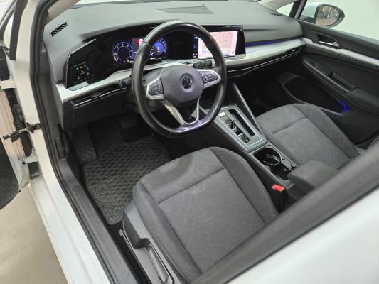 Volkswagen Golf 2.0 TDI 150pk 2020, P-979-DV