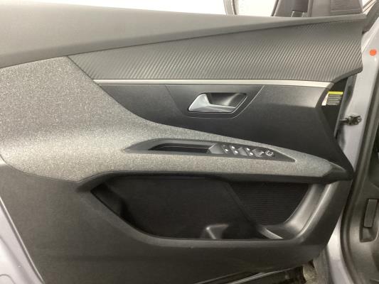 Peugeot 3008 Active Pack Business 1.2 PureTech 131pk 2022 (Origineel-NL), P-185-PV