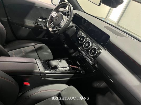 Mercedes-Benz A180 Business Solution AMG 136pk 2020 (Origineel-NL) A-klasse, J-722-DK