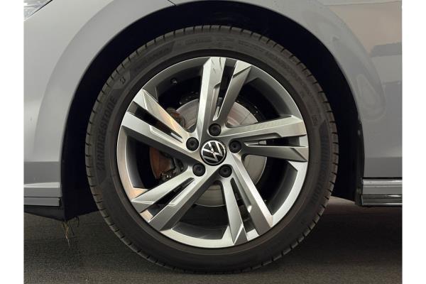 Volkswagen Golf Variant eTSI R-Line 1.5 130pk 2022 (Origineel-NL), P-468-BP