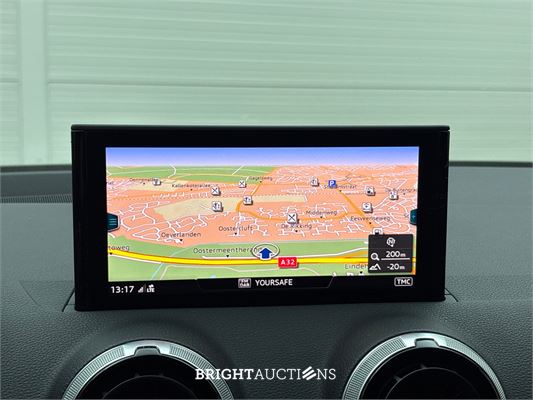 Audi Q2 35 S Edition TFSI 150pk 2022 (Origineel-NL), R-815-HB