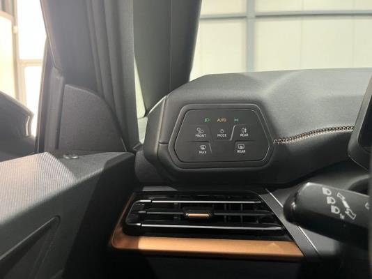 Cupra Born Essential 62 kWh 204pk 2023 (Origineel-NL), T-472-PZ