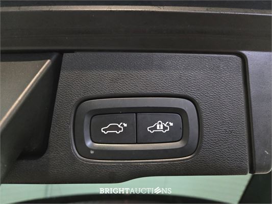 Volvo XC60 B4 Inscription 2.0 197pk 2022, R-499-PK