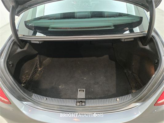 Mercedes-Benz C180 Business Solution AMG Plus Upgrade Edition 157pk 2018 (Origineel-NL) C-klasse, TH-060-P