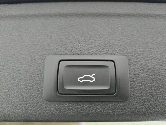 Audi A4 Avant 2.0 TDI 150pk 2018, R-746-DX