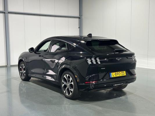 Ford Mustang Mach-E AWD 75 kWh 258pk 2021 (Origineel-NL), L-890-ZD