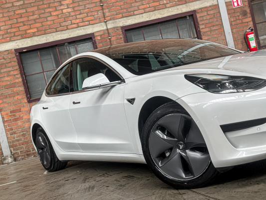 Tesla Model 3 Standard RWD Plus 60 kWh 238pk 2020 (Origineel-NL + 1e eigenaar, K-953-BT