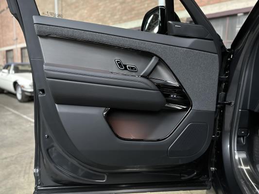 Land Rover Range Rover Sport P460e Dynamic SE Black Pack 3.0 460PK 2025, JBB-60-B