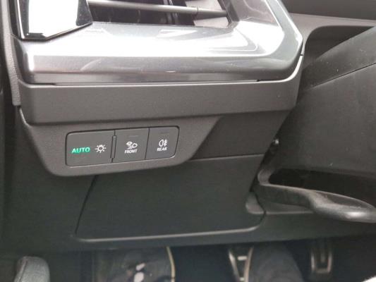 Audi Q4 Sportback e-tron 40 S-Edition 77 kWh 204pk 2022 (Origineel-NL), P-150-TT