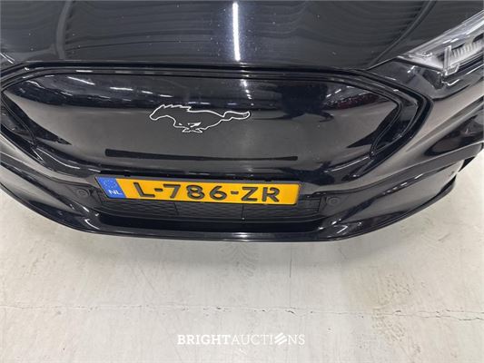 Ford Mustang Mach-E AWD 75 kWh 259pk 2021 (Origineel-NL), L-786-ZR