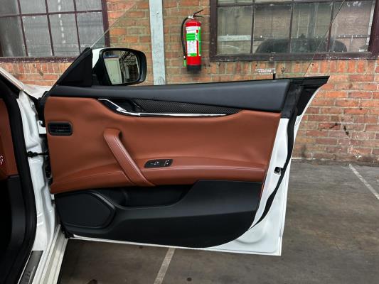 Maserati Quattroporte GTS 3.8 V8 531pk 2013 (CARBON) (29.000 KM)