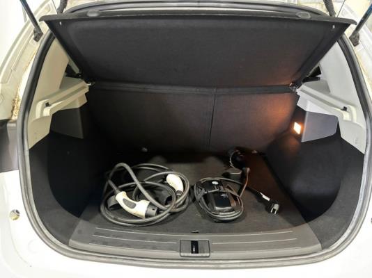 MG ZS EV Luxury 45 kWh 143pk 2021, X-842-GZ