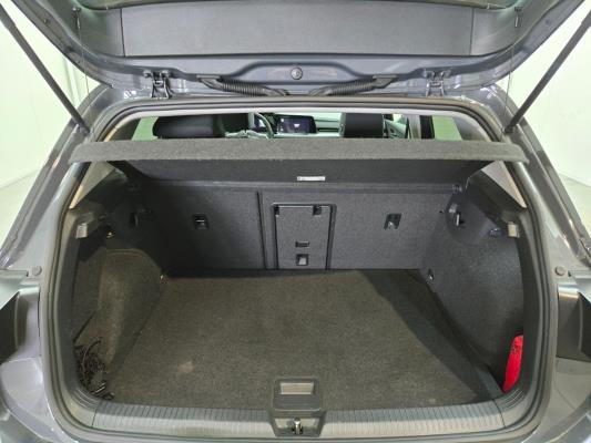 Volkswagen Golf eTSI 1.5 150pk 2020, X-559-GZ