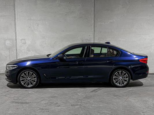BMW 530e iPerformance High Executive 5-serie 184pk 2019 (Origineel-NL+1eigenaar), ZT-244-H