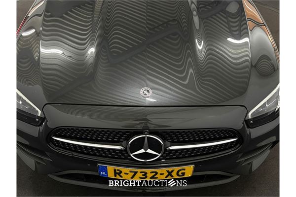 Mercedes-Benz e 300 e E-Klass AMG Line 333pk 2023 (Origineel-NL) E-klasse, R-732-XG