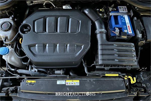 Volkswagen Golf R 4Motion 2.0 TSI 320pk 2022 AKRAPOVIC, T-489-XZ