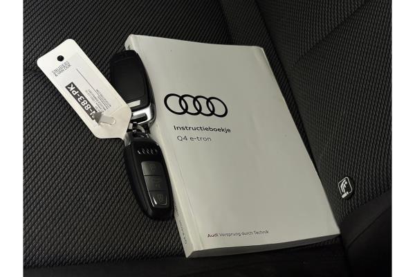 Audi Q4 40 Launch edition Advanced 77 kWh 204pk 2021 (Origineel-NL), N-883-PK