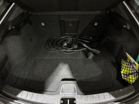 Polestar 2 Long Range Dual Motor Launch Edition 78kWh 408pk 2020 (Origineel-NL + 1e Eigenaar) J-075-LS