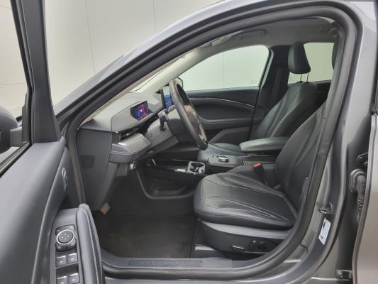 Ford Mustang Mach-E RWD 75 kWh 258pk 2021 (Origineel-NL), L-060-NX