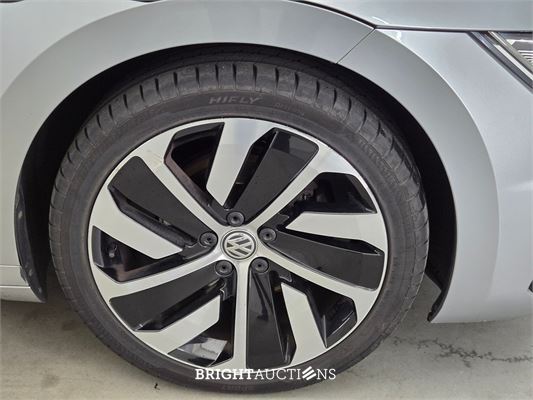 Volkswagen Arteon Business R 1.5 TSI 150pk 2018 (Origineel-NL), TK-155-T