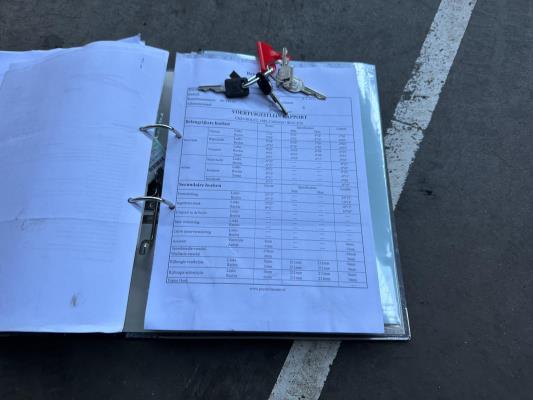 Chevrolet Camaro Sport 5.7 V8 350pk  1976, 96-YB-99