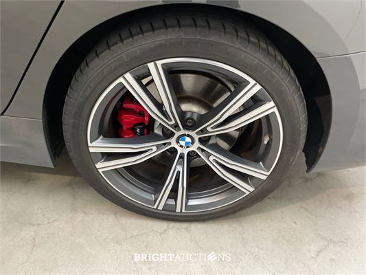 BMW 330e 3-serie eDrive Edition 296pk 2020 (Origineel-NL) 3-Serie, J-751-TG