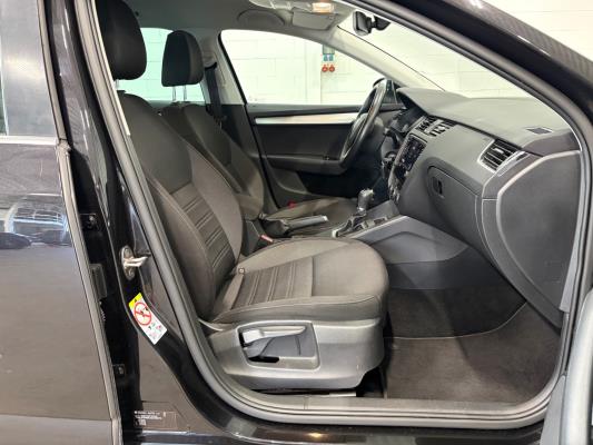 Škoda Octavia Combi Greentech Ambition Business 1.0 TSI 116pk 2018 (Origineel-NL), RT-407-S