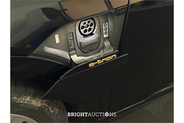 Audi e-tron 55 Advanced edition Plus Quattro 95 kWh 2022 (Origineel-NL), R-406-DL
