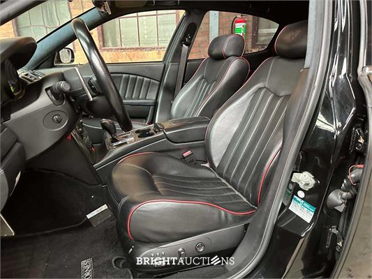 Maserati Quattroporte 4.2 V8 Sport GT 401pk ZF 2007 -Youngtimer-