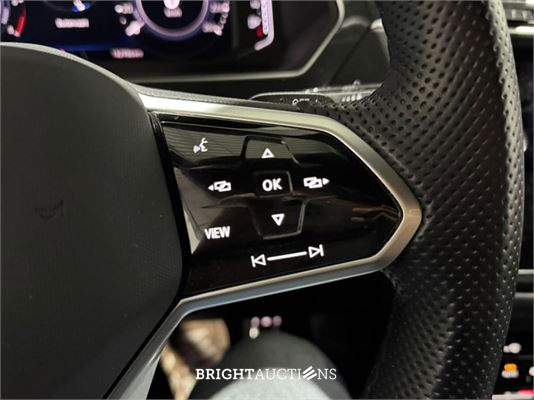 Volkswagen Tiguan eHybrid R-Line Business 1.4 TSI 265pk 2023 (Origineel-NL), S-332-LX