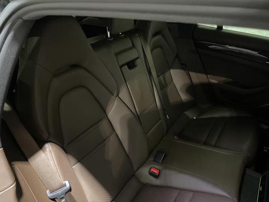 Porsche Panamera Sport Turismo 2.9 V6 4 E-Hybrid 462pk 2018, J-339-PD