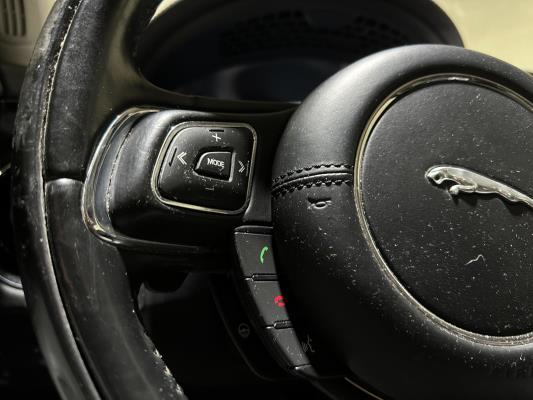 Jaguar XJ 3.0 D Premium Luxury 300pk 2016, RV-612-X