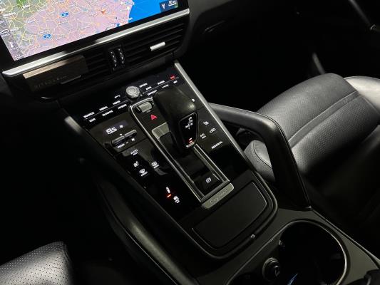 Porsche Cayenne Coupé 3.0 V6 E-Hybrid 462pk 2019 (Origineel-NL), G-145-HL
