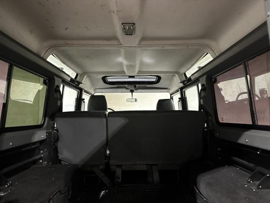 Land Rover Defender 2.5 TS5 110 SW S 122pk 2003, JRZ-71-L Youngtimer
