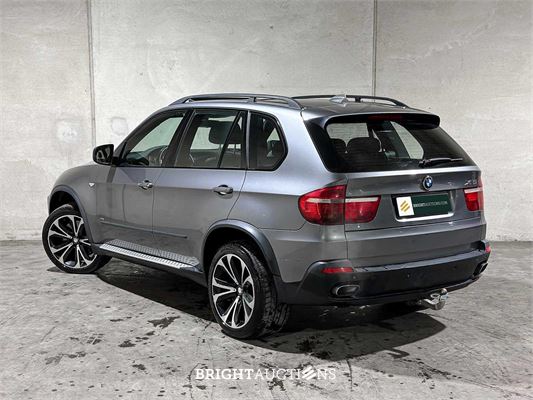 BMW X5 xDrive48i 4.8 V8 E70 355pk 2007, P-834-RB Youngtimer