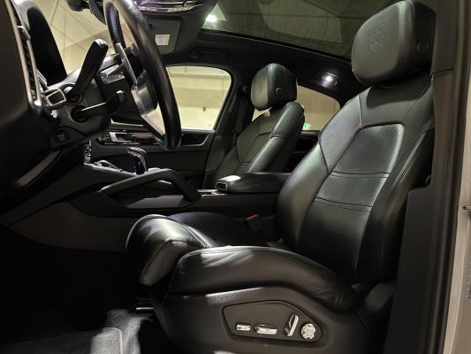 Porsche Cayenne Coupé 3.0 V6 E-Hybrid 462pk 2019 (Origineel-NL), G-145-HL