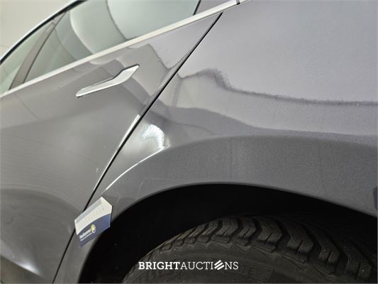 Tesla Model 3 Standard RWD Plus 60 kWh 238pk 2019 (Origineel-NL), G-349-DS