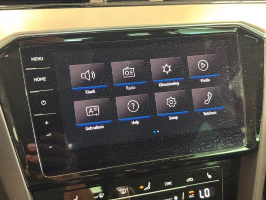 Volkswagen Passat Variant R-Line Business 1.5 TSI 150pk 2022, S-017-JD