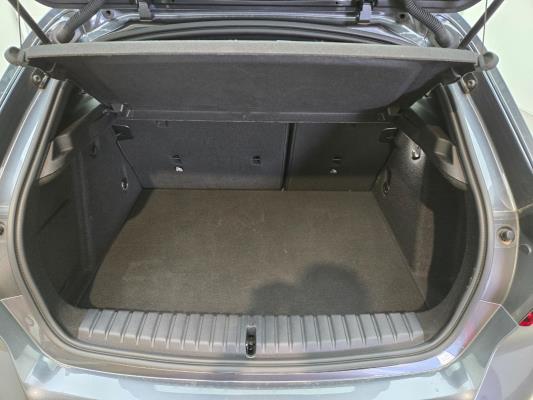 BMW 1-serie Executive Edition 140pk 2020 (Origineel-NL), J-897-BH